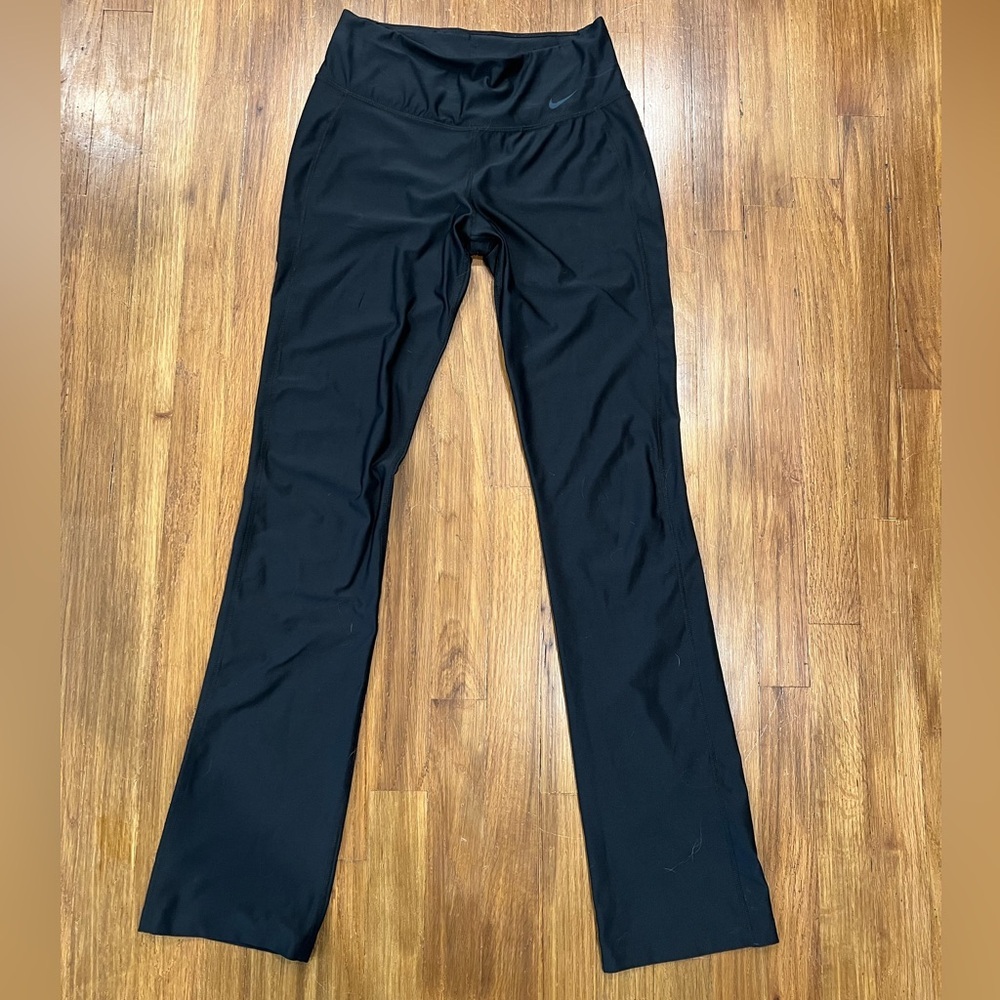 Women’s Nike Dri Fit Straight Leg Training Pants